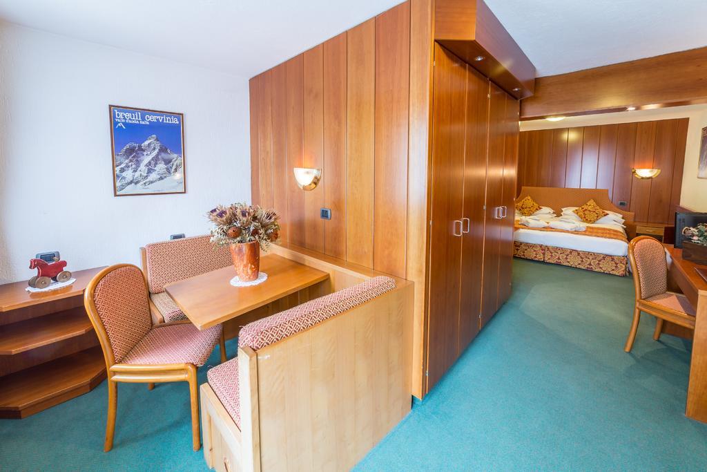 Hotel Excelsior Planet Breuil-Cervinia Exterior foto